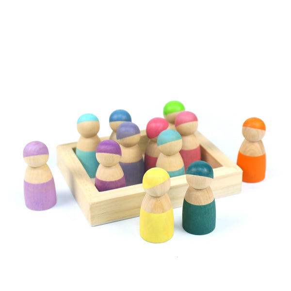 Rainbow dool with tray