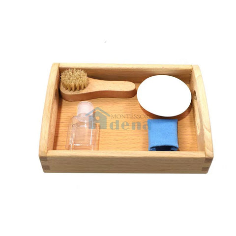 Polishing Shoes set with a waterproof pad