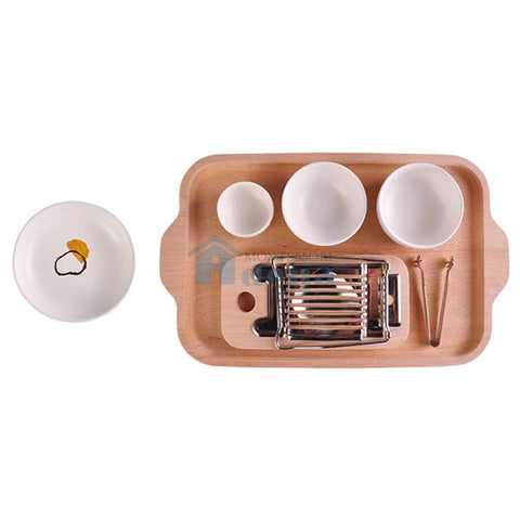 Pealing & Cutting Eggs